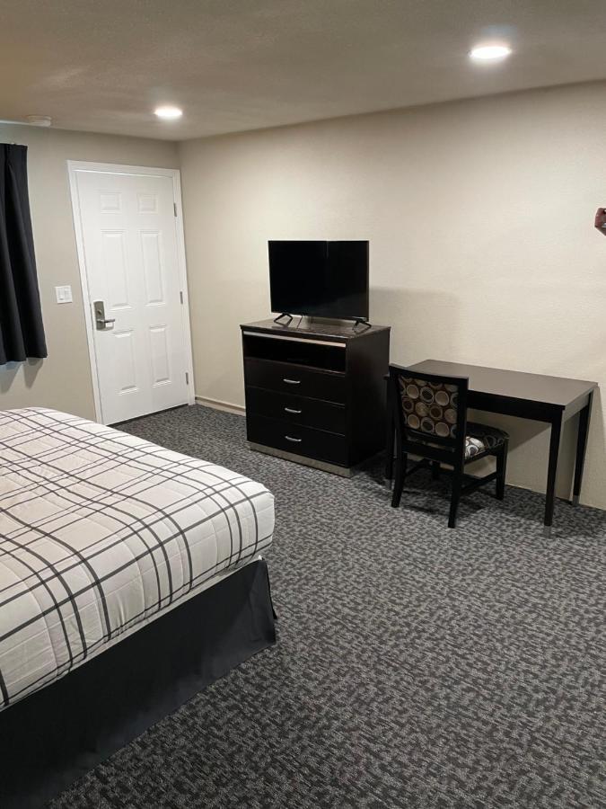 Royal Inn Eugene- Airport Экстерьер фото
